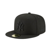 New Era New York Yankees Black On Black 59/50 Fitted Hat