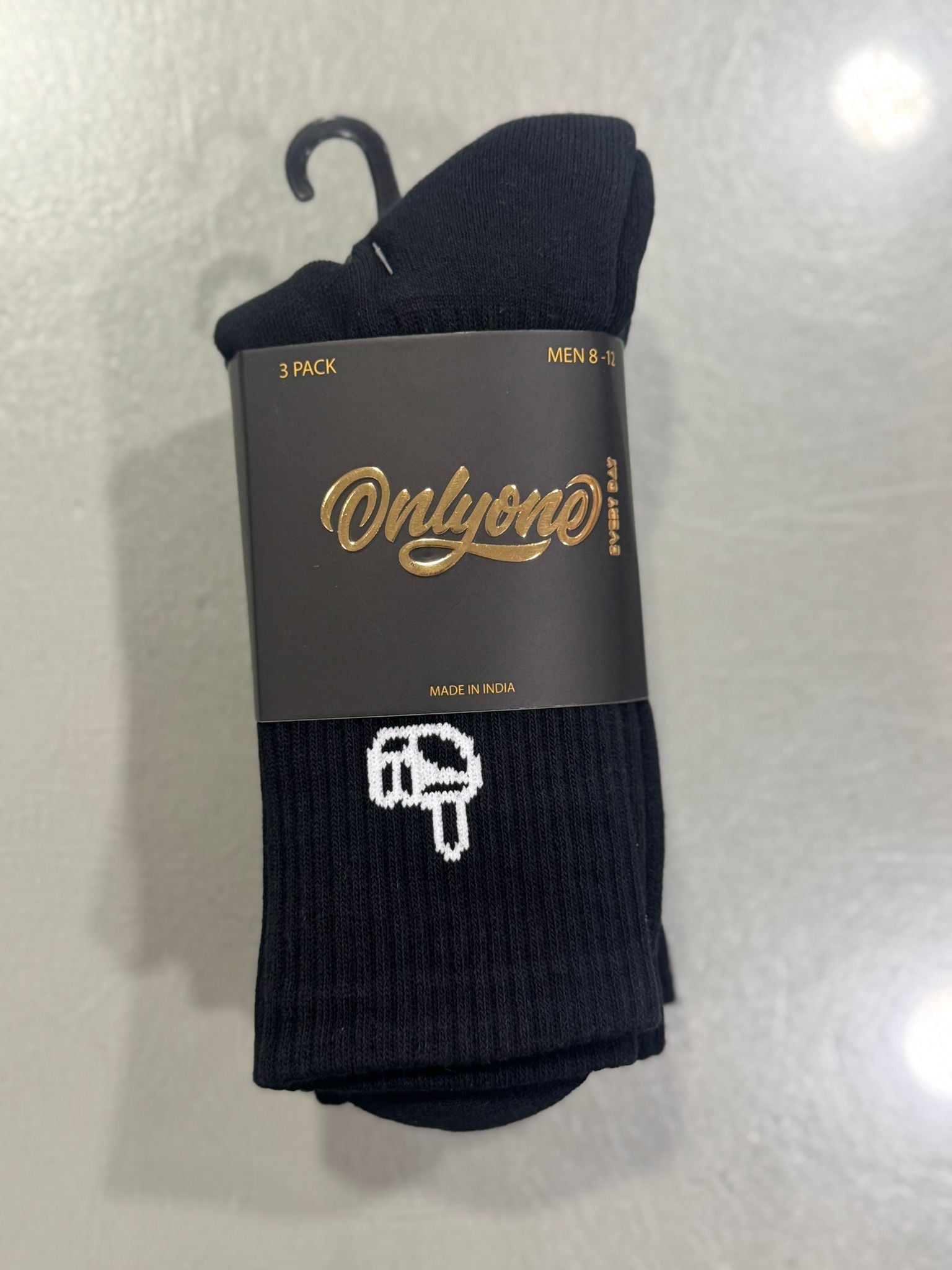 Onlyone socks