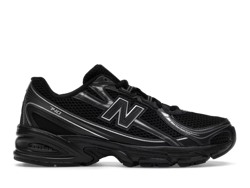 New Balance 740 Grade School Black Silver