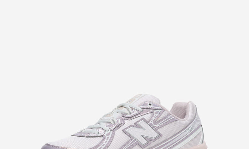 New Balance 740 Grade School Pink Salt G7405GL image 2